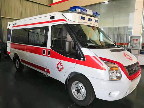 湖口县福特V362救护车